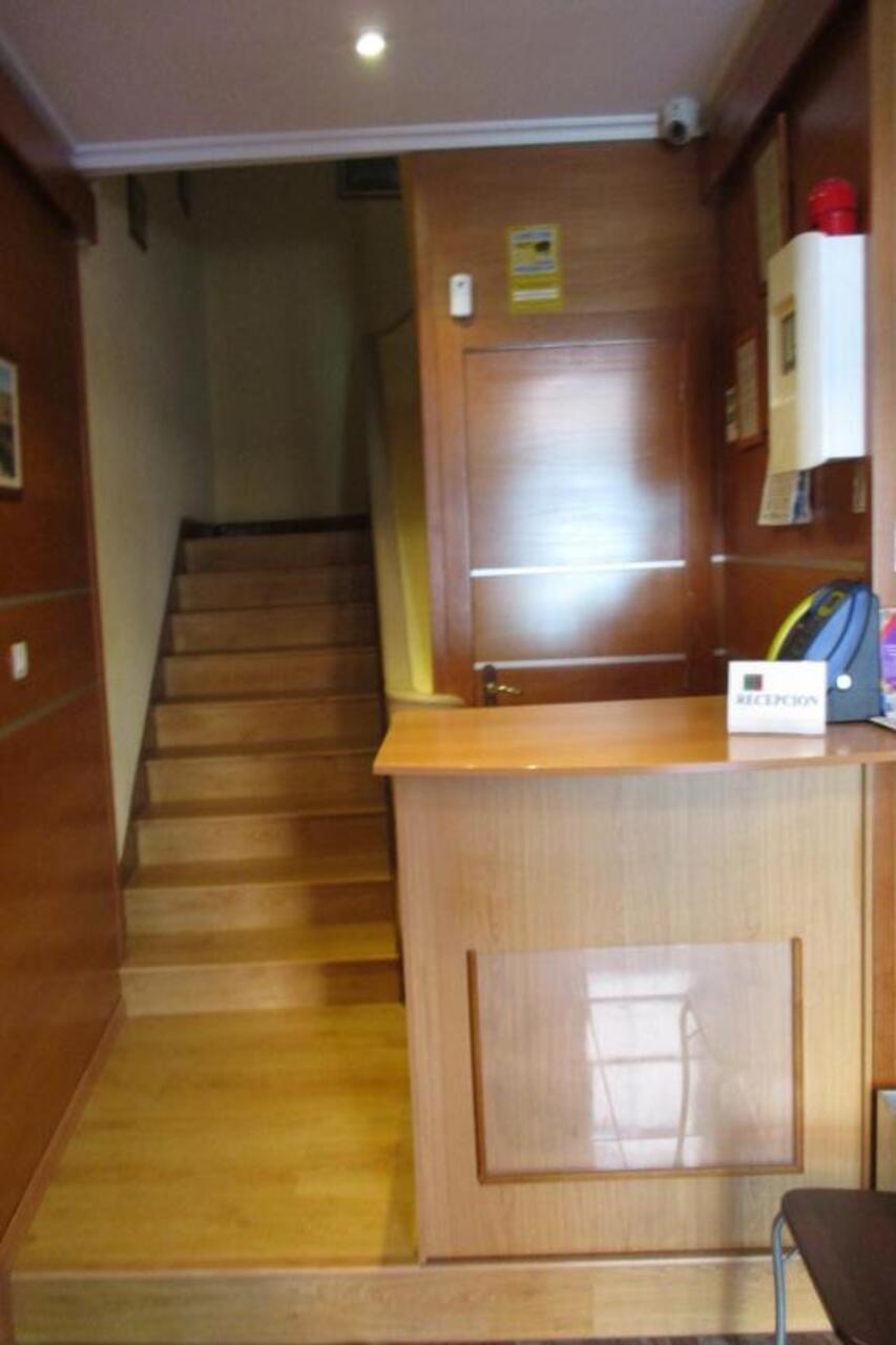 Hostal Becares Palencia Exterior photo