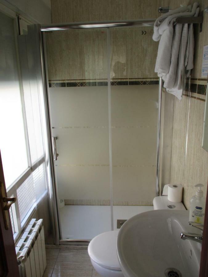 Hostal Becares Palencia Exterior photo